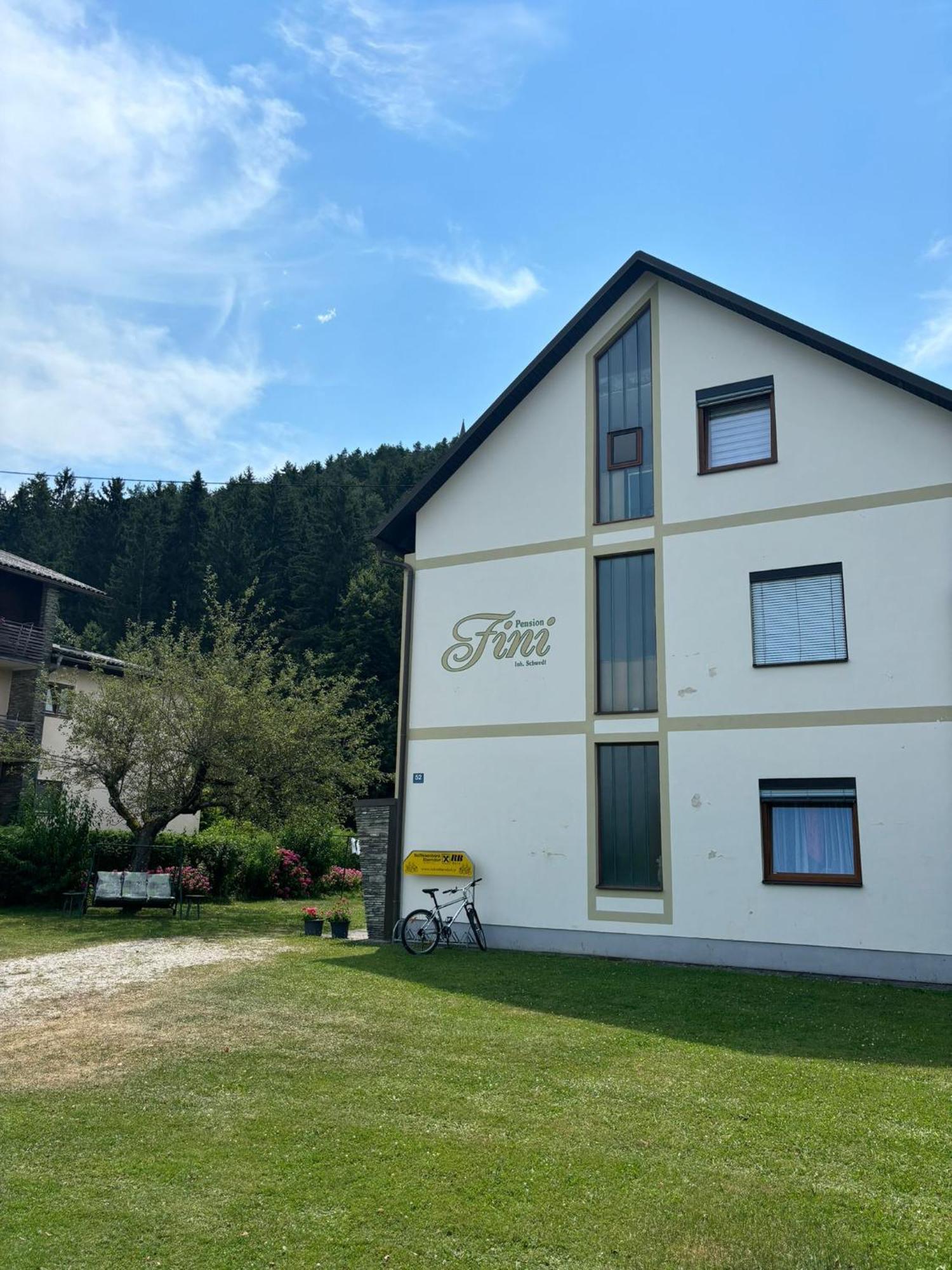 Fruehstueckspension Fini Unterburg am Klopeiner See Dış mekan fotoğraf